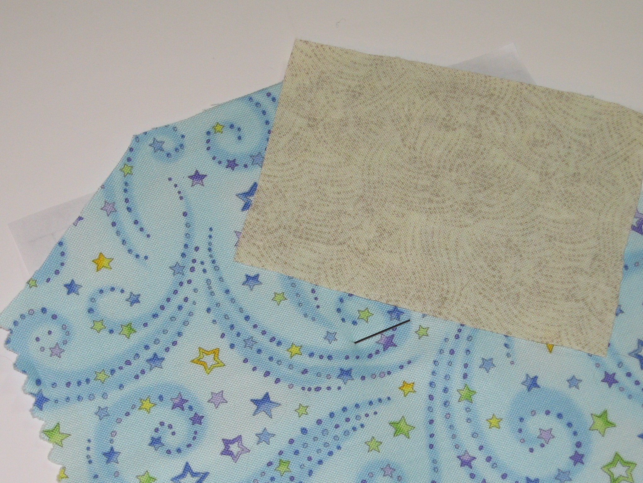 paper piecing tutorial (23).JPG