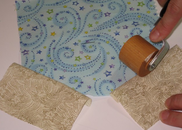 paper piecing tutorial (26).JPG