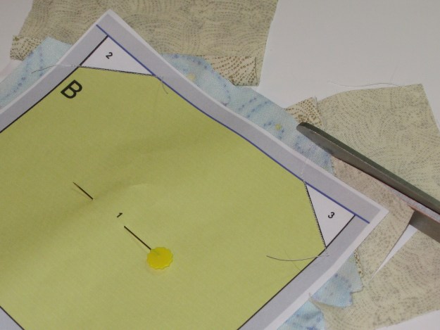 paper piecing tutorial (28)