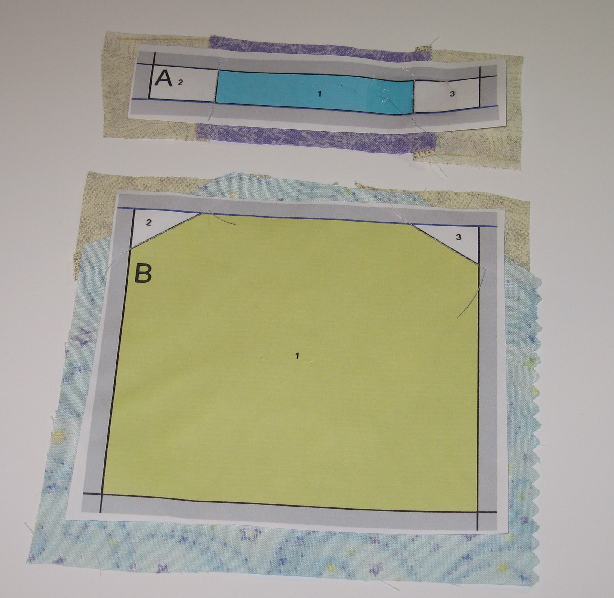 paper piecing tutorial (30).JPG