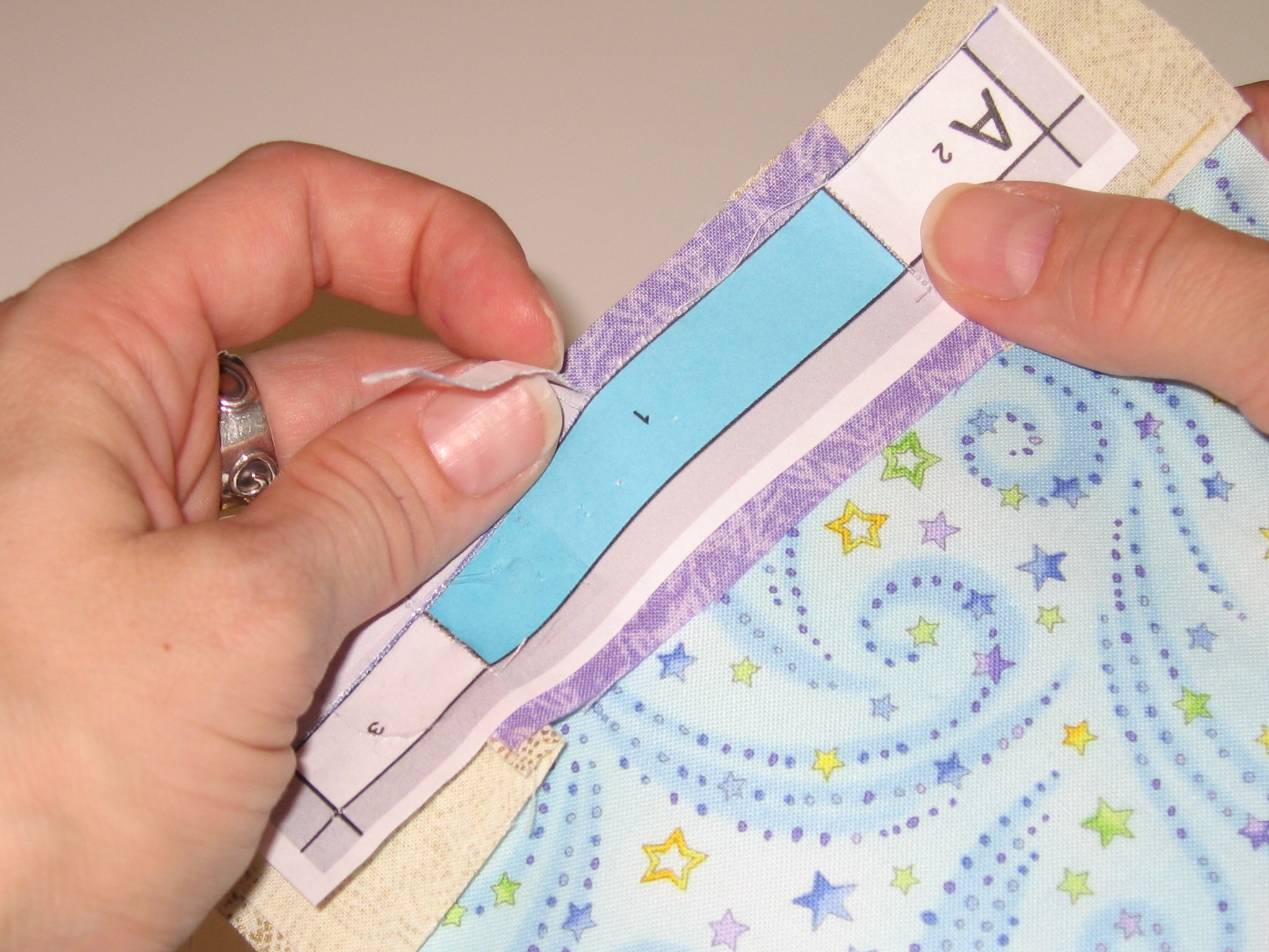 paper piecing tutorial (42)